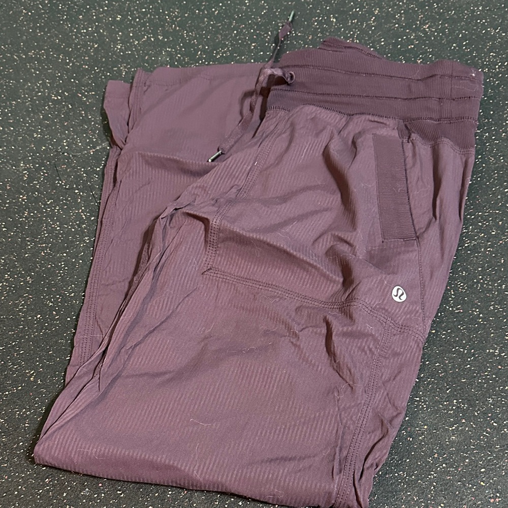 Lululemon dance studio pants-size 6